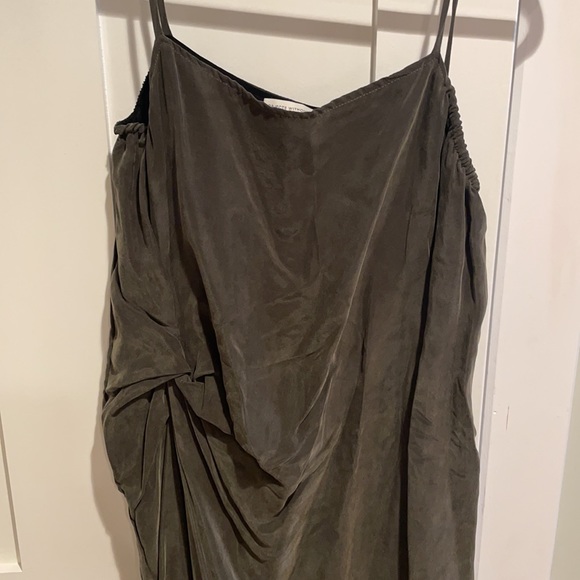 OBJECTS WITHOUT MEANING OLIVE TWISTED LOUNGE DRESS - Picture 9 of 11